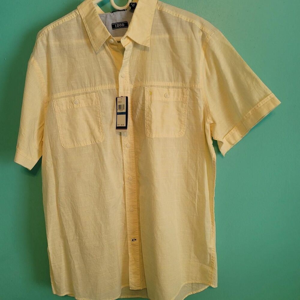 NWT $55 Izod Sz XL Yellow Short Sleeve Button Up